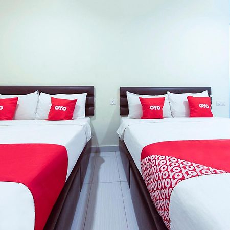 Super Oyo 90385 H3 Hotel Yong Peng Zewnętrze zdjęcie